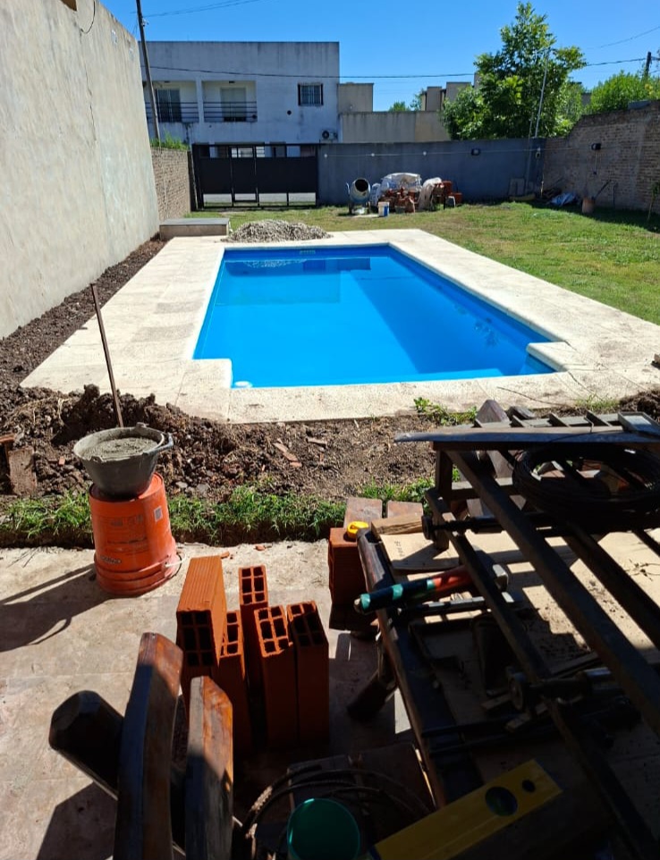 Piscina y Quincho